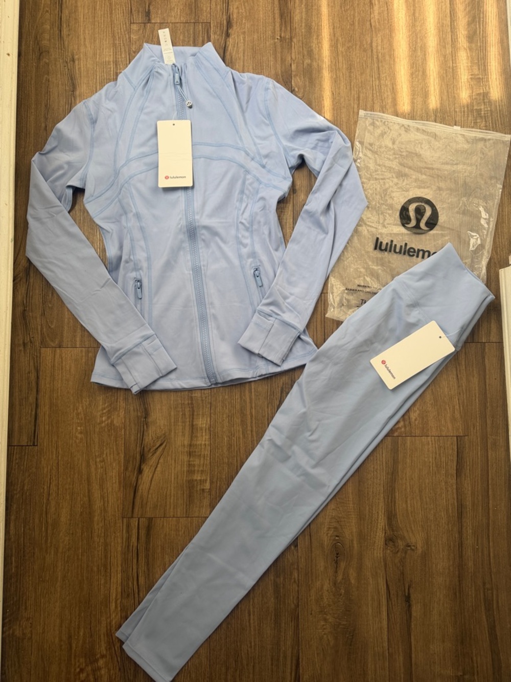 Lululemon Light Blue SET